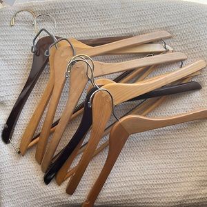 Wooden hangers bundle